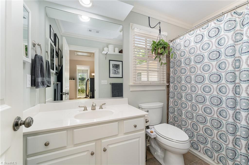 515 Daybreak Square, Greensboro, North Carolina image 36