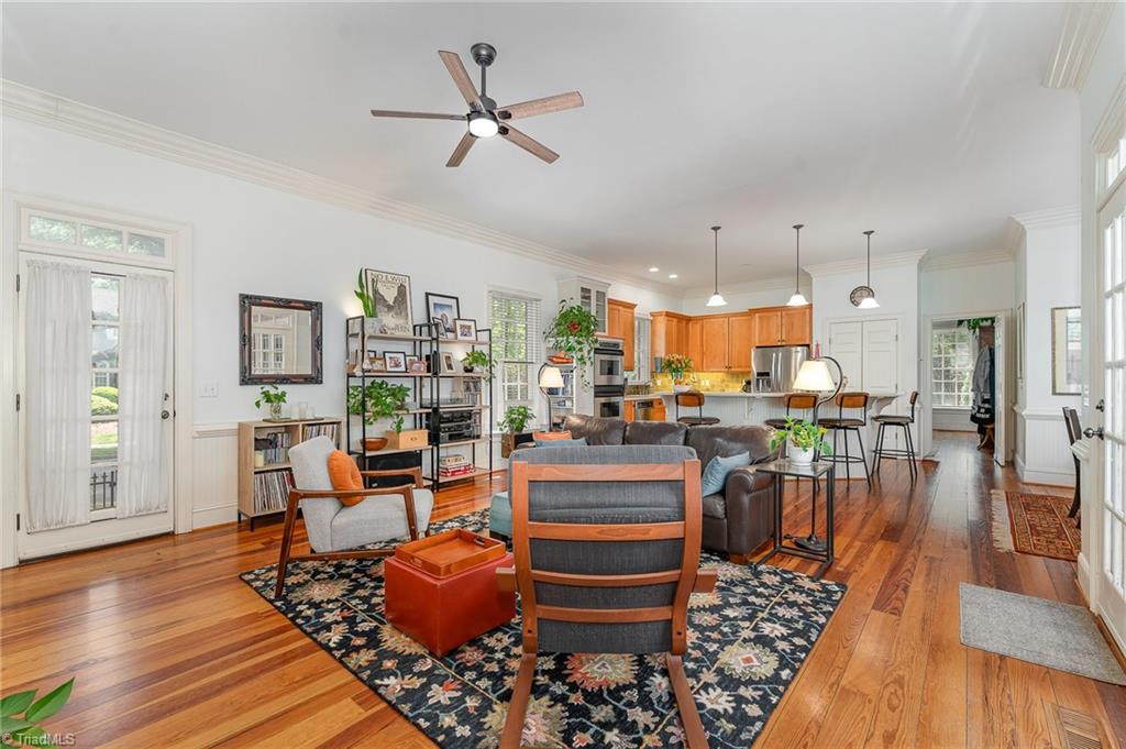 515 Daybreak Square, Greensboro, North Carolina image 10