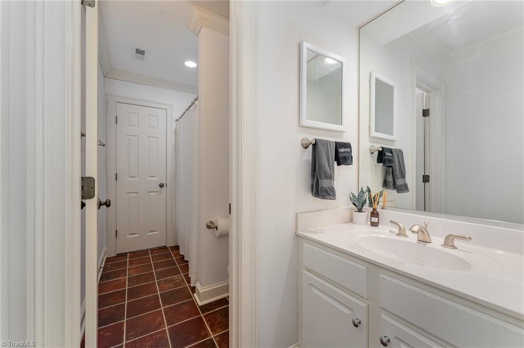 515 Daybreak Square, Greensboro, North Carolina image 40