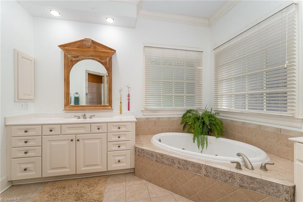 515 Daybreak Square, Greensboro, North Carolina image 15