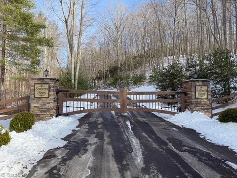 Vacant Land For Sale - LOT 38 Sonterra Ridge<br/> Lansing, NC 28642