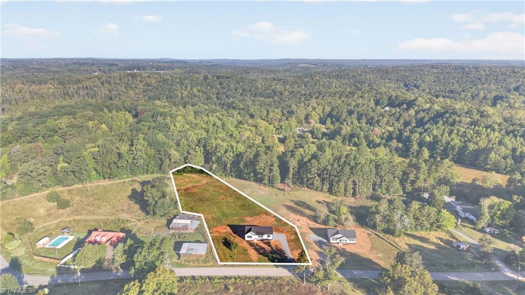 Photo of 327 Lake Park Road, Asheboro, NC 27205 (MLS # 1237646)