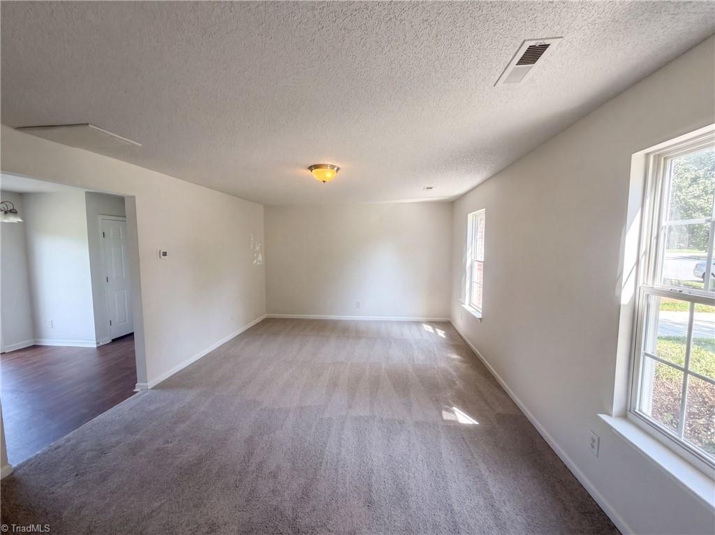 Photo of 6008 White Chapel Way, Greensboro, NC 27405 (MLS # 1236099)