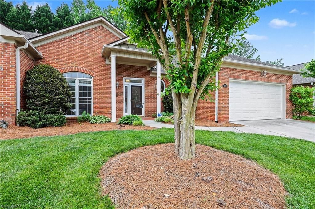 Photo of 430 Northbridge Drive, High Point, NC 27265 (MLS # 1218000)