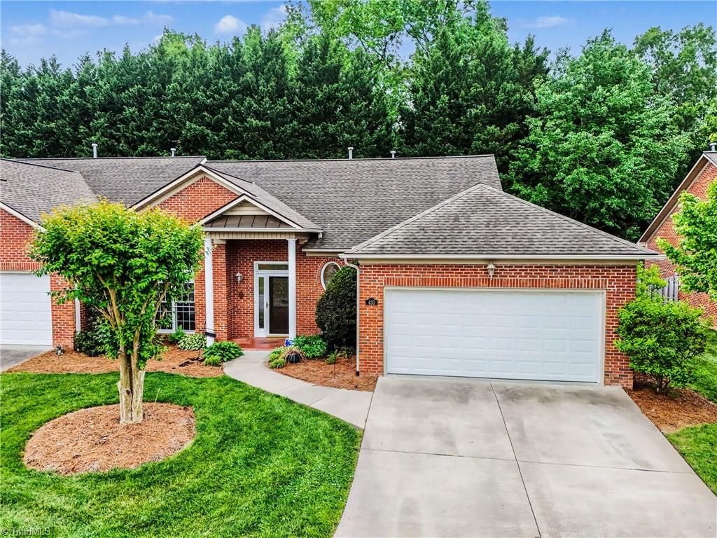 Photo of 430 Northbridge Drive, High Point, NC 27265 (MLS # 1218000)