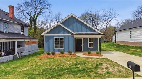 Homes For Sale - 518 White Oak Street<br/> High Point, NC 27260