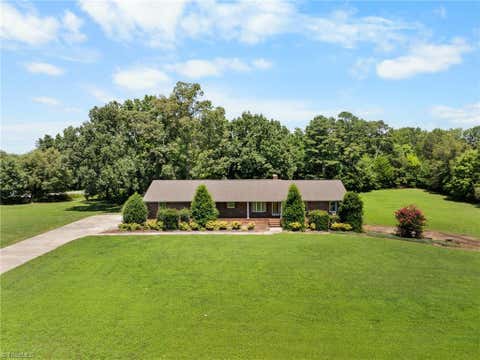 Homes For Sale - 200 Enterprise Road<br/> Lexington, NC 27295