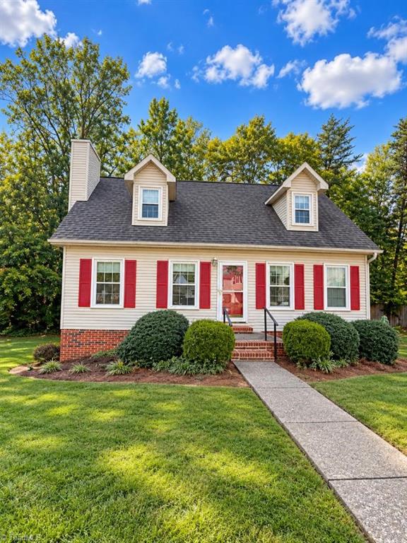 Photo of 113 Dascomb Court, Kernersville, NC 27284 (MLS # 1238880)