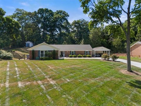 A home in Kernersville