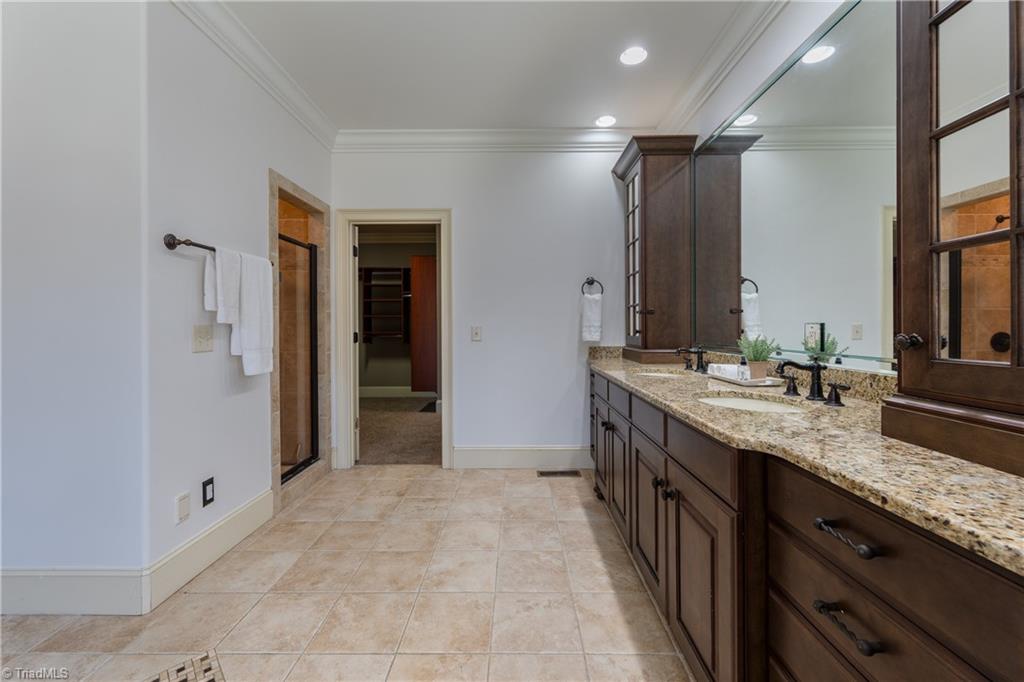 1352 Trafalgar Drive, High Point, North Carolina image 25