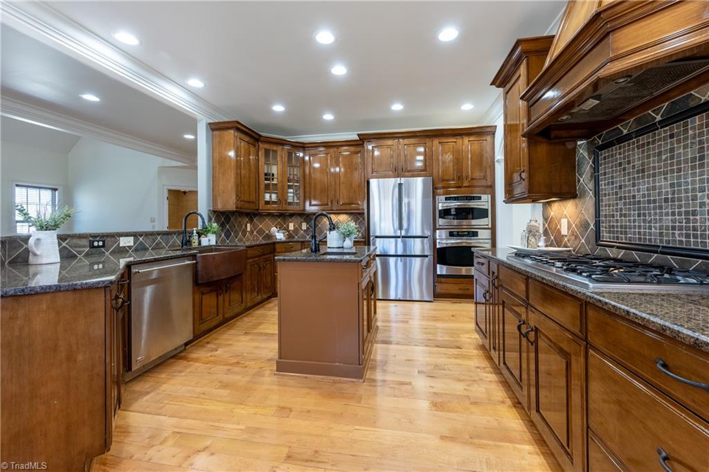 1352 Trafalgar Drive, High Point, North Carolina image 12