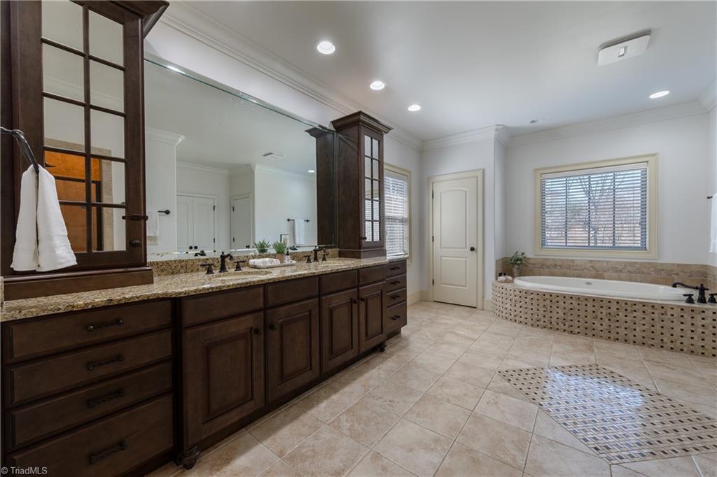 1352 Trafalgar Drive, High Point, North Carolina image 23
