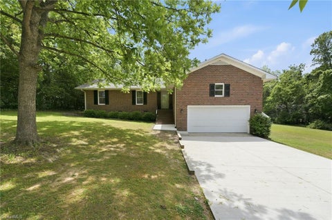 Homes For Sale - 503 E Orange Street<br/> Mebane, NC 27302