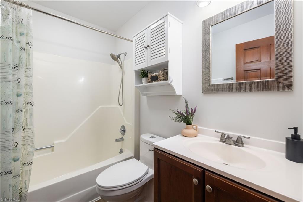 8549 Brook Meadow Lane, Lewisville, North Carolina image 28