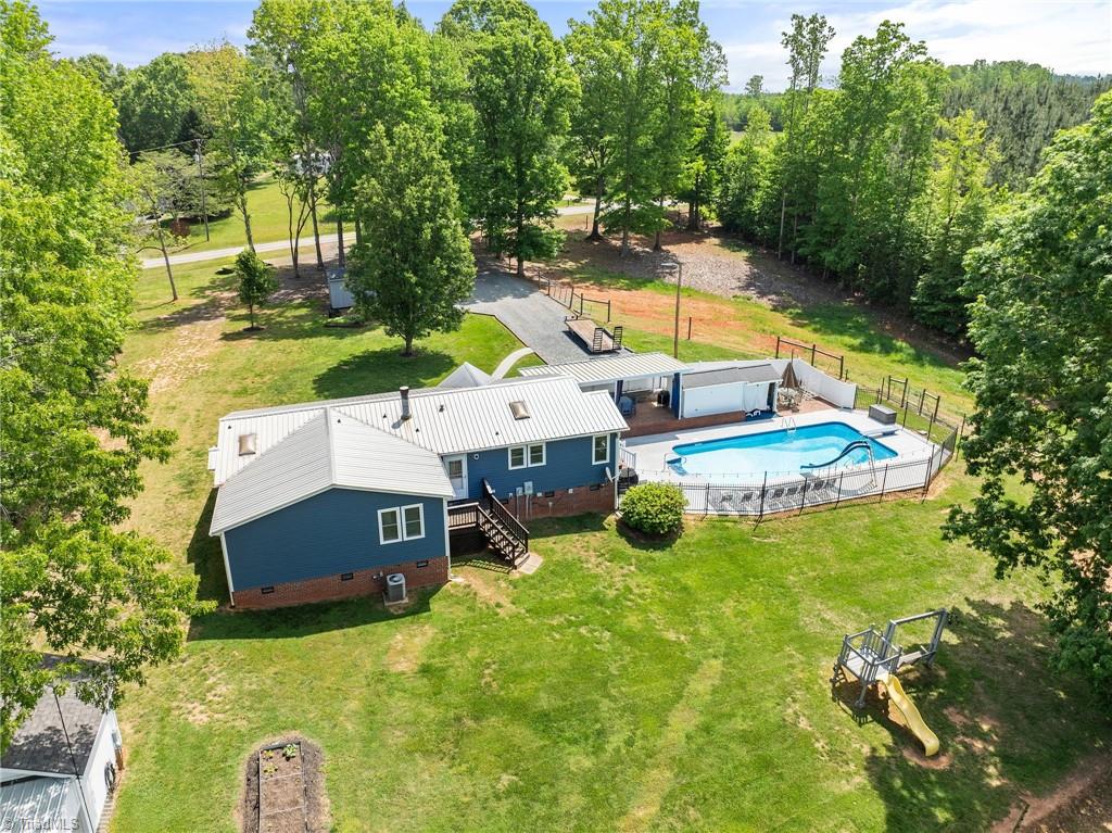 430 Haw Road, Browns Summit, North Carolina image 32