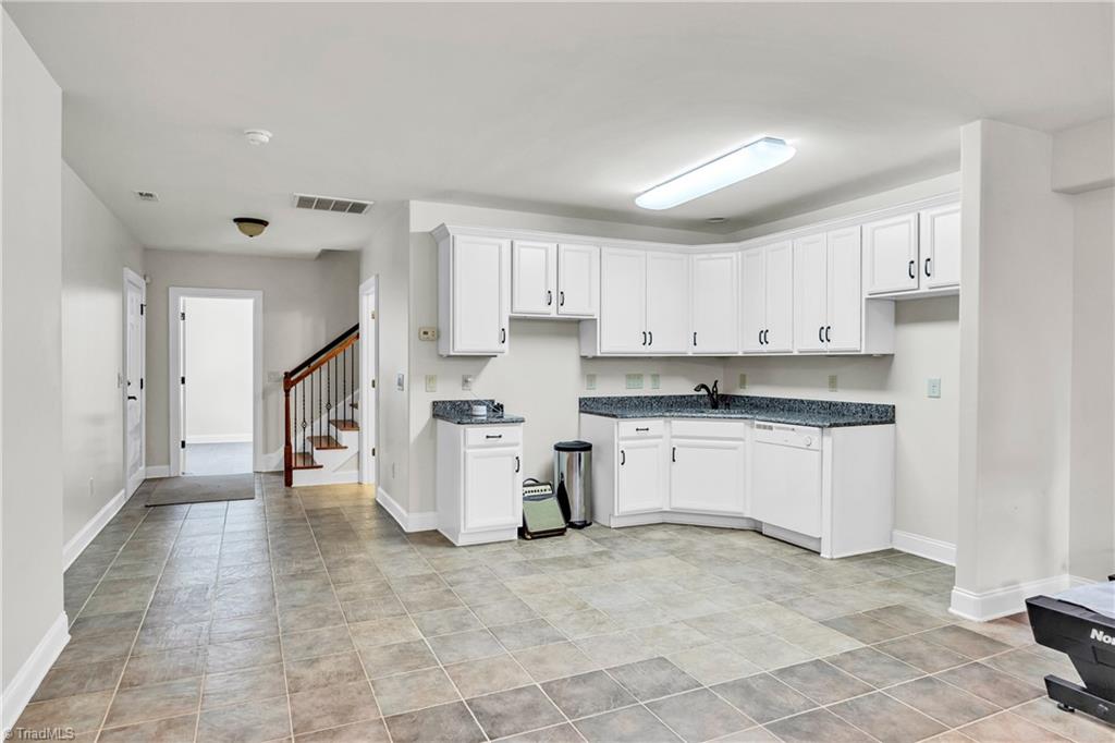 5680 Green Dale Court, Summerfield, North Carolina image 30