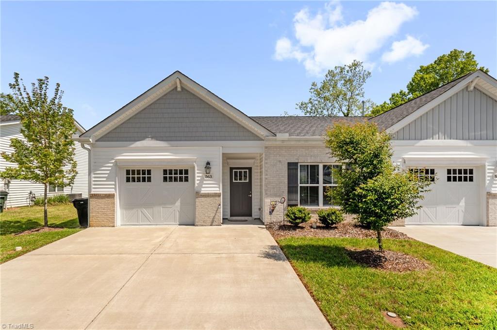 563 Isley Place, Burlington, North Carolina image 2