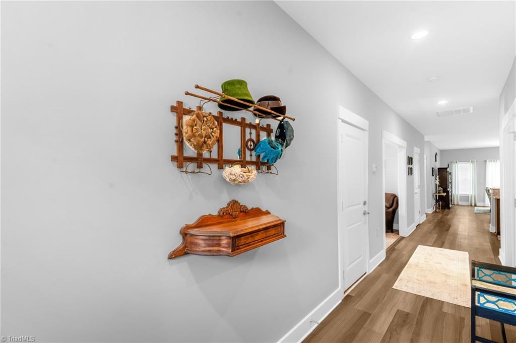 563 Isley Place, Burlington, North Carolina image 5