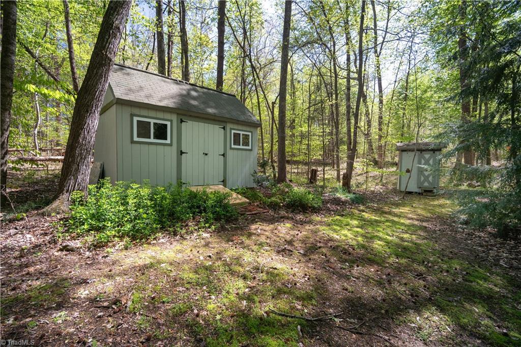 8003 Eastridge Road, Oak Ridge, North Carolina image 50