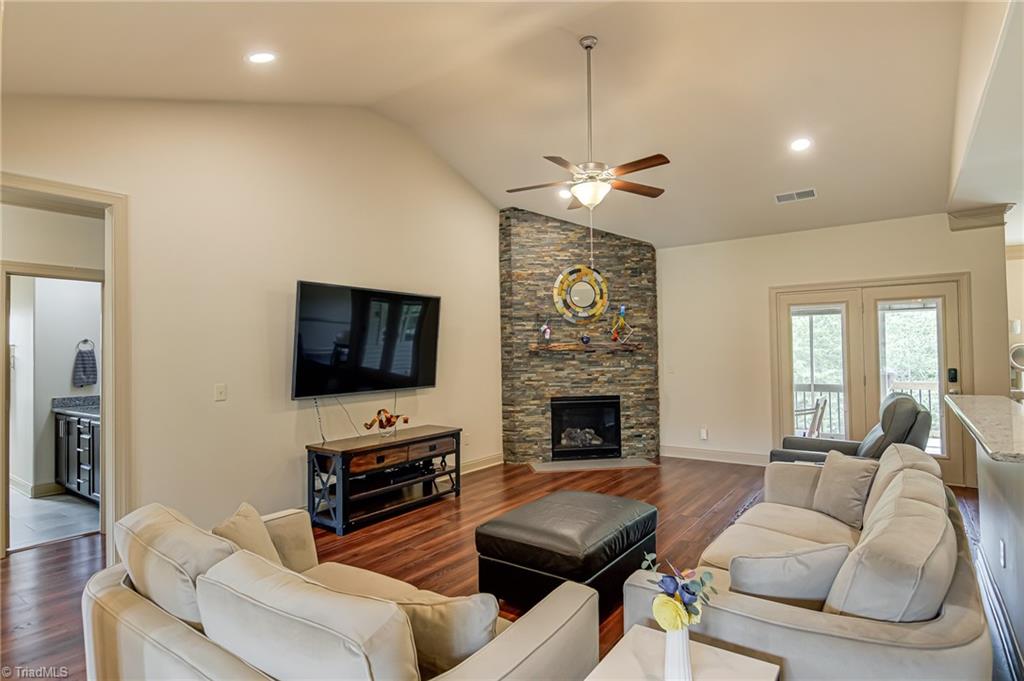 2685 Brooke Meadows Drive, Browns Summit, North Carolina image 6