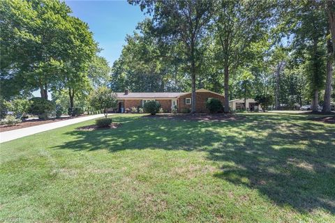 A home in Archdale