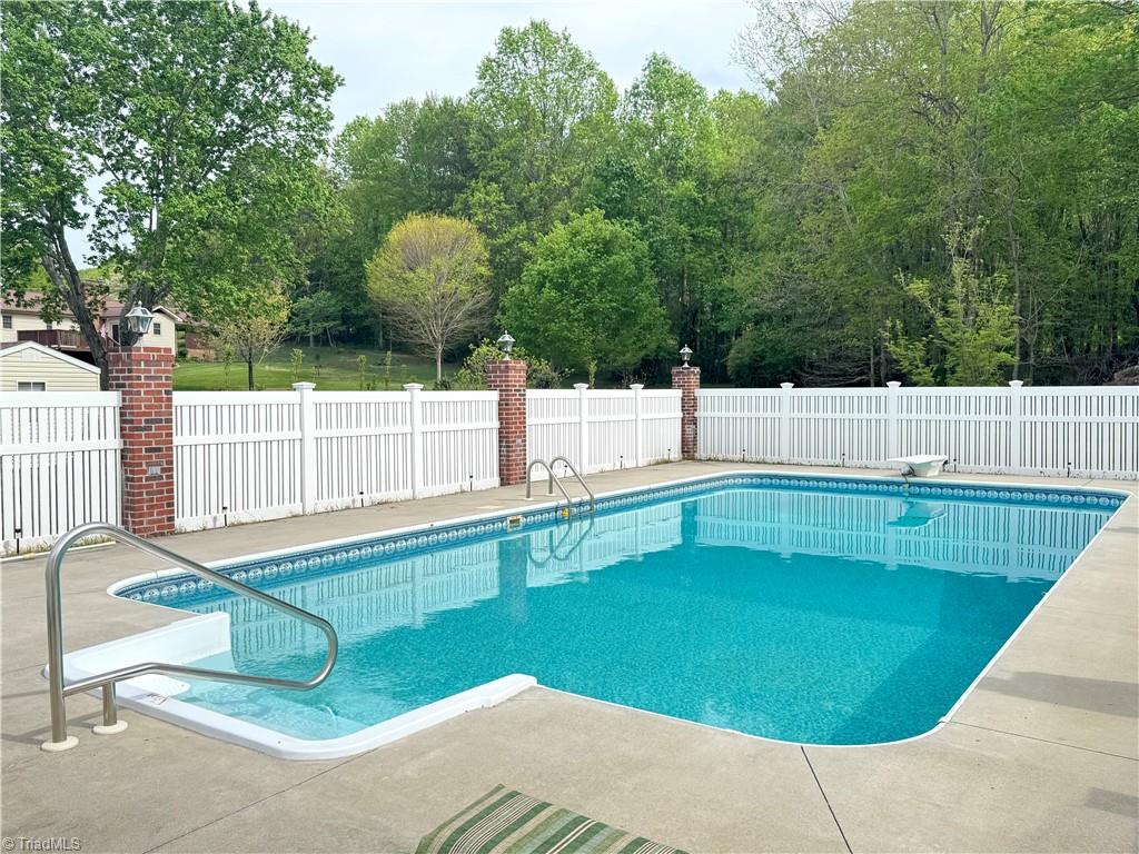 5006 Howell School Road, Jonesville, North Carolina image 36