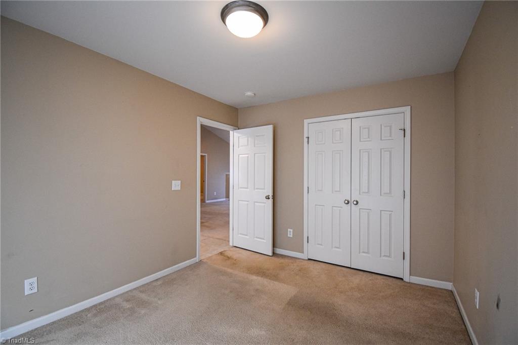 Photo 6 of 11 of 5609 Roundup Circle townhome