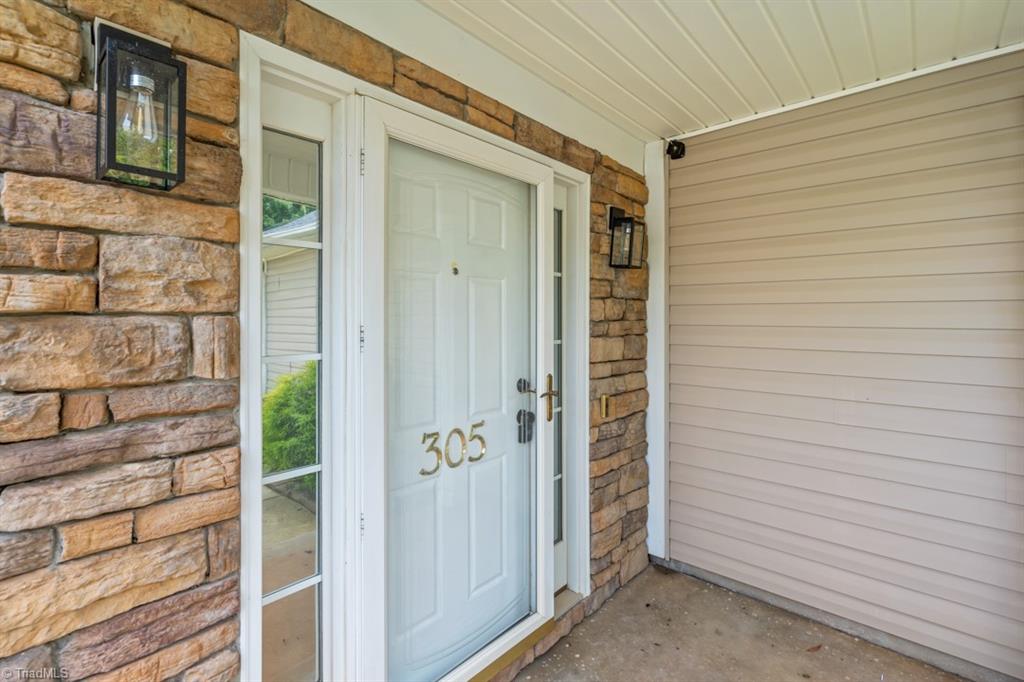 305 Apple Ridge Road