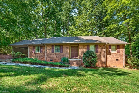 Homes For Sale - 1484 Walker Road<br/> Asheboro, NC 27205