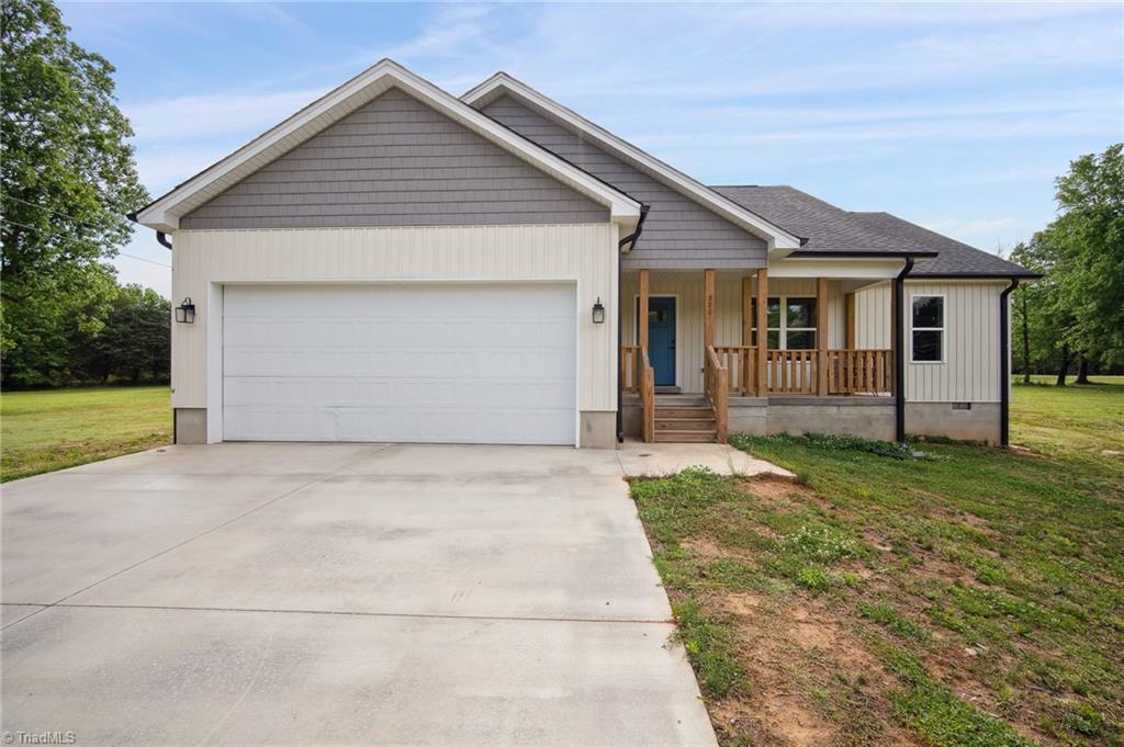 320 Salem Road, Lexington, North Carolina image 1