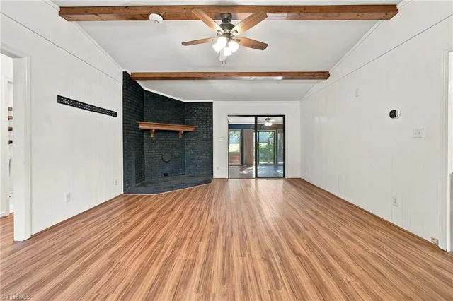 333 Gregg Street, photo 4 of 38
