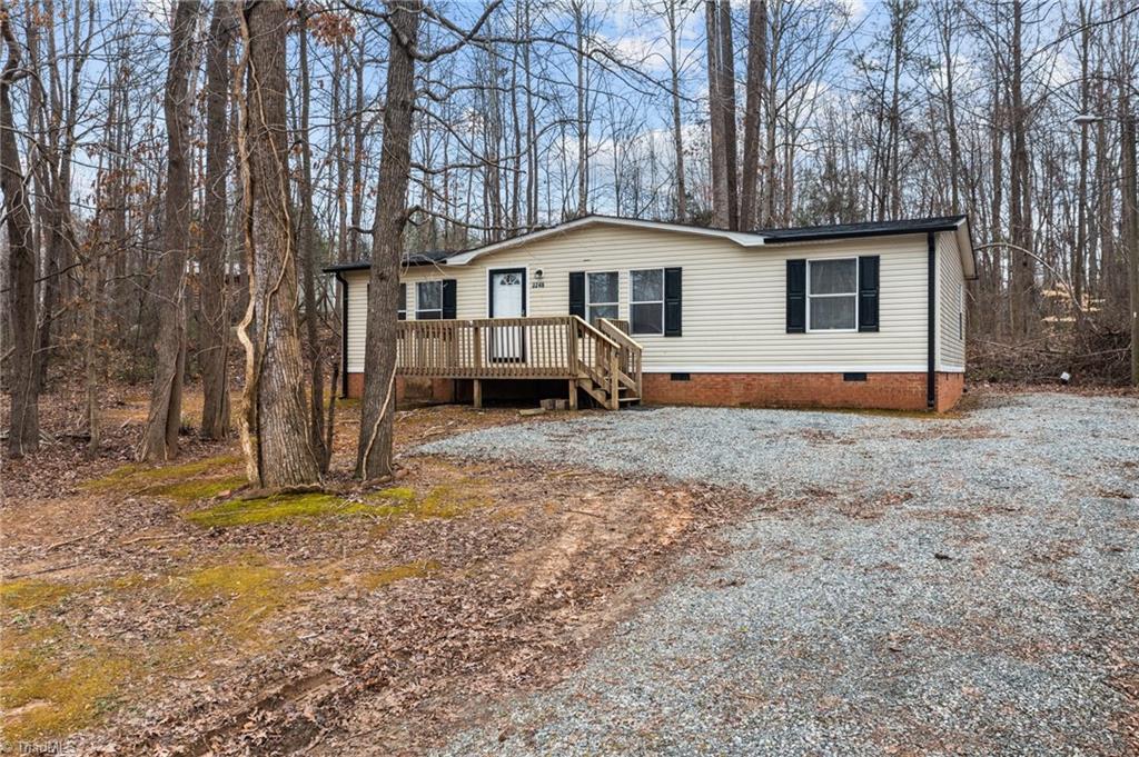 Photo 3 of 44 of 3246 Gilliam Church Road mobile home