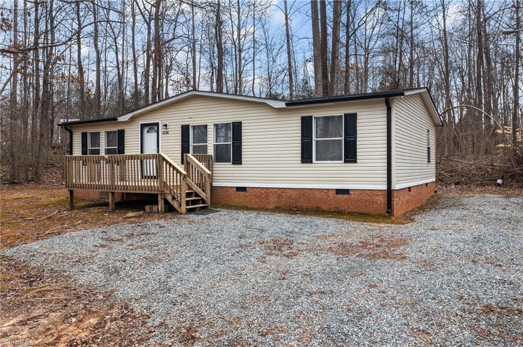Photo 5 of 44 of 3246 Gilliam Church Road mobile home