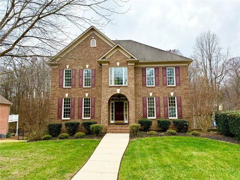Homes For Sale - 413 Susanna Drive<br/> Forsyth County, Kernersville, NC 27284