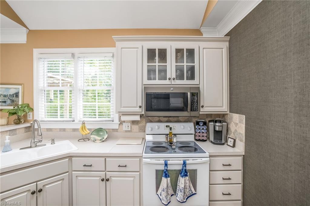 5112 Hartridge Way, Greensboro, North Carolina image 17