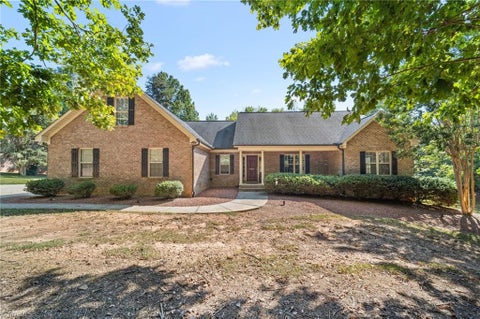 Homes For Sale - 8615 Self Road<br/> Stokesdale, NC 27357