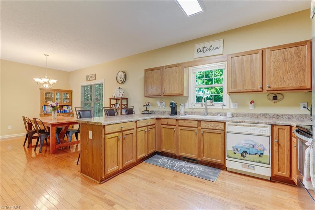 306 Meadowview Lane, Eden, North Carolina image 15