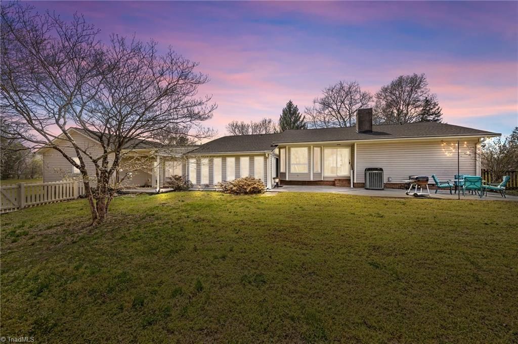 Photo of 3368 Old Glenola Road, Archdale, NC 27263 (MLS # 1212958)