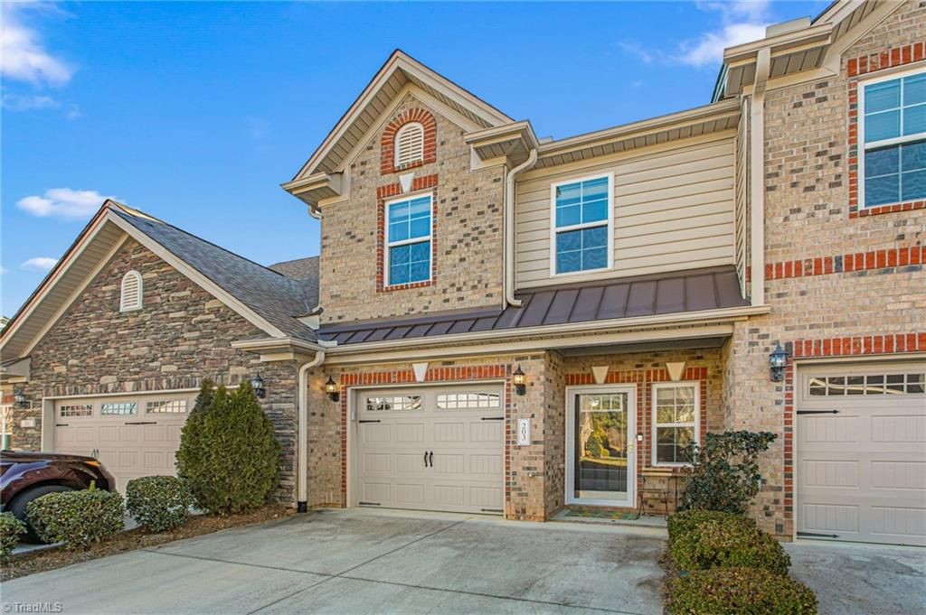Photo of 203 Zurich Court, Winston-Salem, NC 27127 (MLS # 1207118)