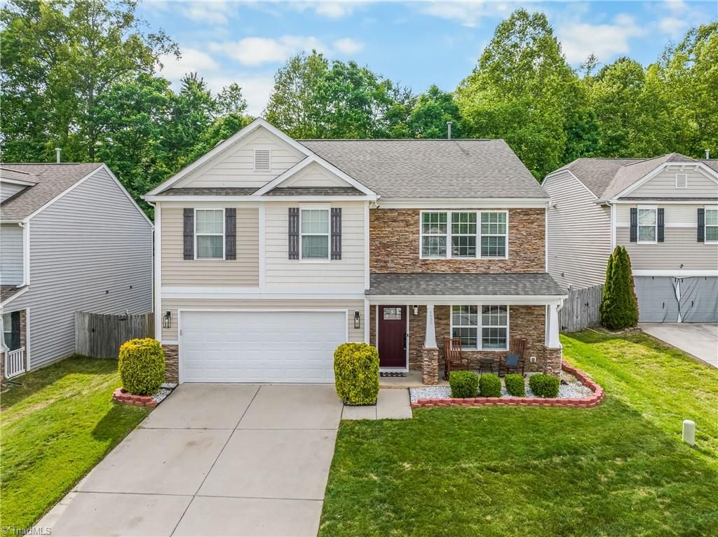 Photo of 4430 Abbey Park Road, Kernersville, NC 27284 (MLS # 1218908)
