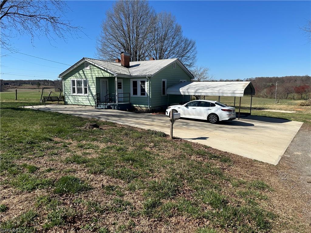 107 Mossy Oak Lane, Dobson, North Carolina image 1