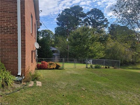 A home in Mount Airy