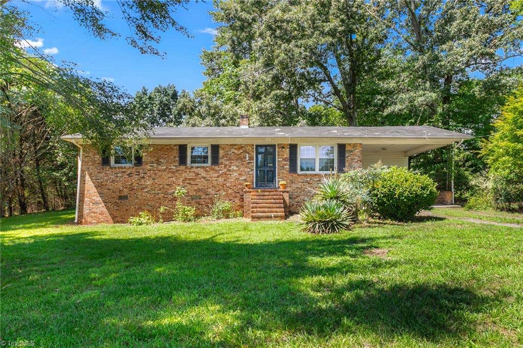 Photo of 530 Frank Road, Reidsville, NC 27320 (MLS # 1230470)