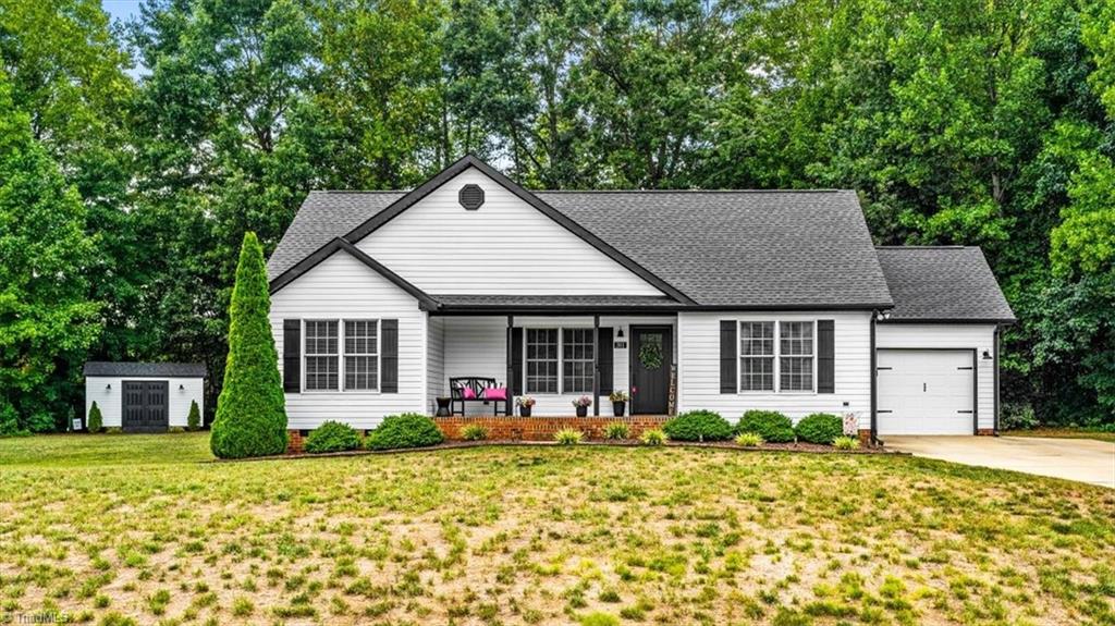 311 Saddlebred Loop