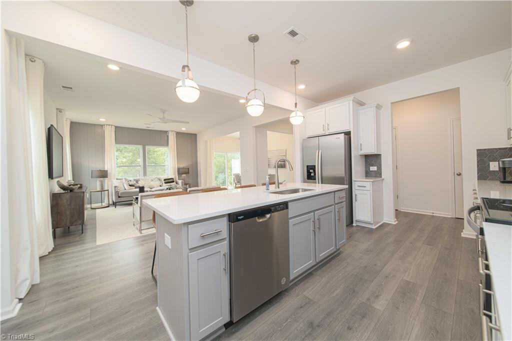 4010 Aster Point Court, Pfafftown, North Carolina image 2