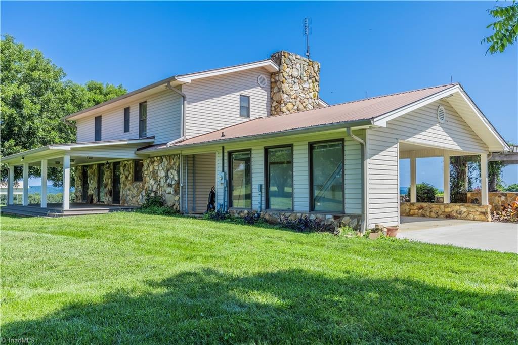 Photo of 6350 Roscoe Road, Denton, NC 27239 (MLS # 1224407)