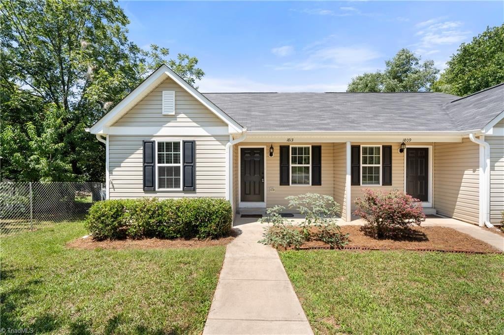 Photo of 1813 Alyssum Place, Winston-Salem, NC 27127 (MLS # 1229712)
