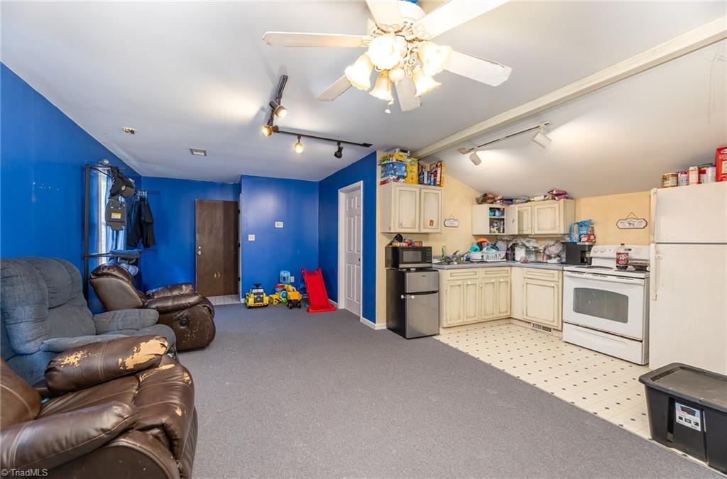 1414 Henri Street, Mount Airy, North Carolina image 31