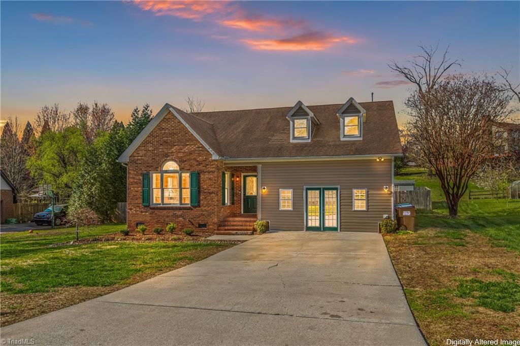 Photo of 1108 Elmwood Avenue, High Point, NC 27265 (MLS # 1212112)