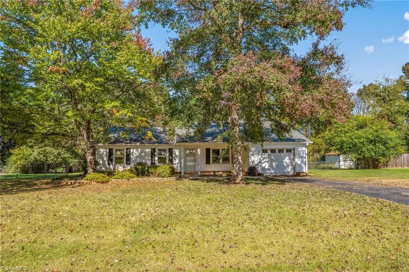 2225 Blue Stone Lane, photo 1 of 42